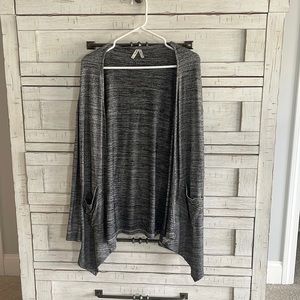 Cardigan - juniors large - Mudd